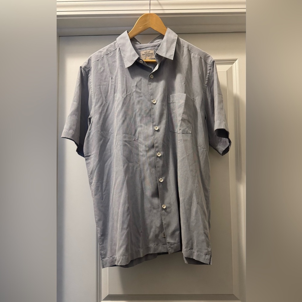 Quiksilver Men's Gray Button Down Shirt
